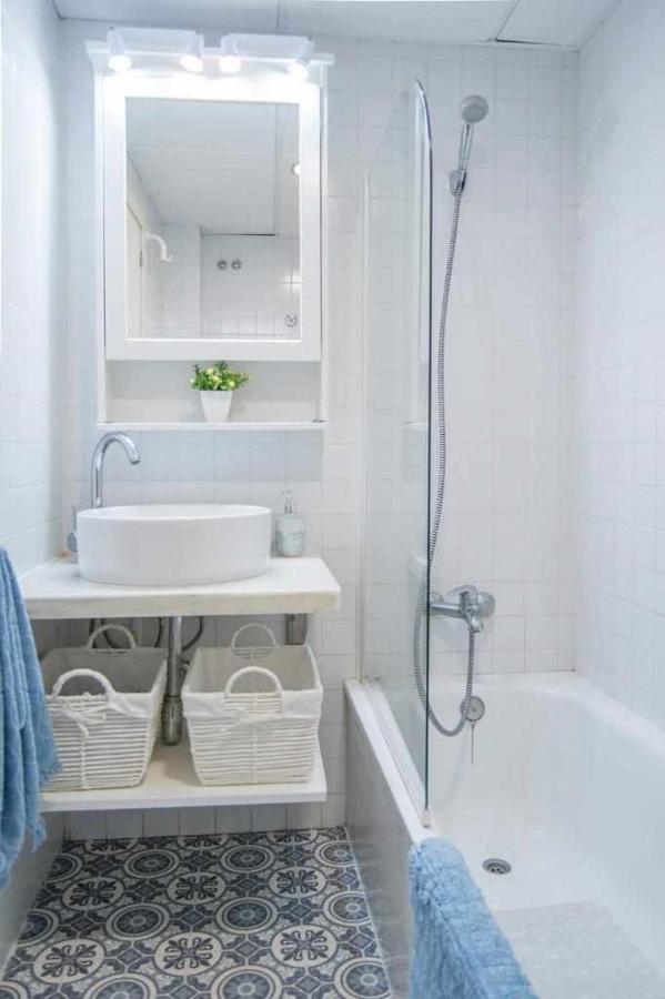 Charming With Pool And Garage