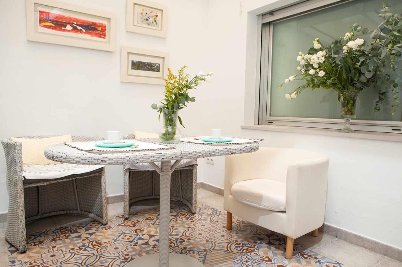 Charming With Pool And Garage Séville