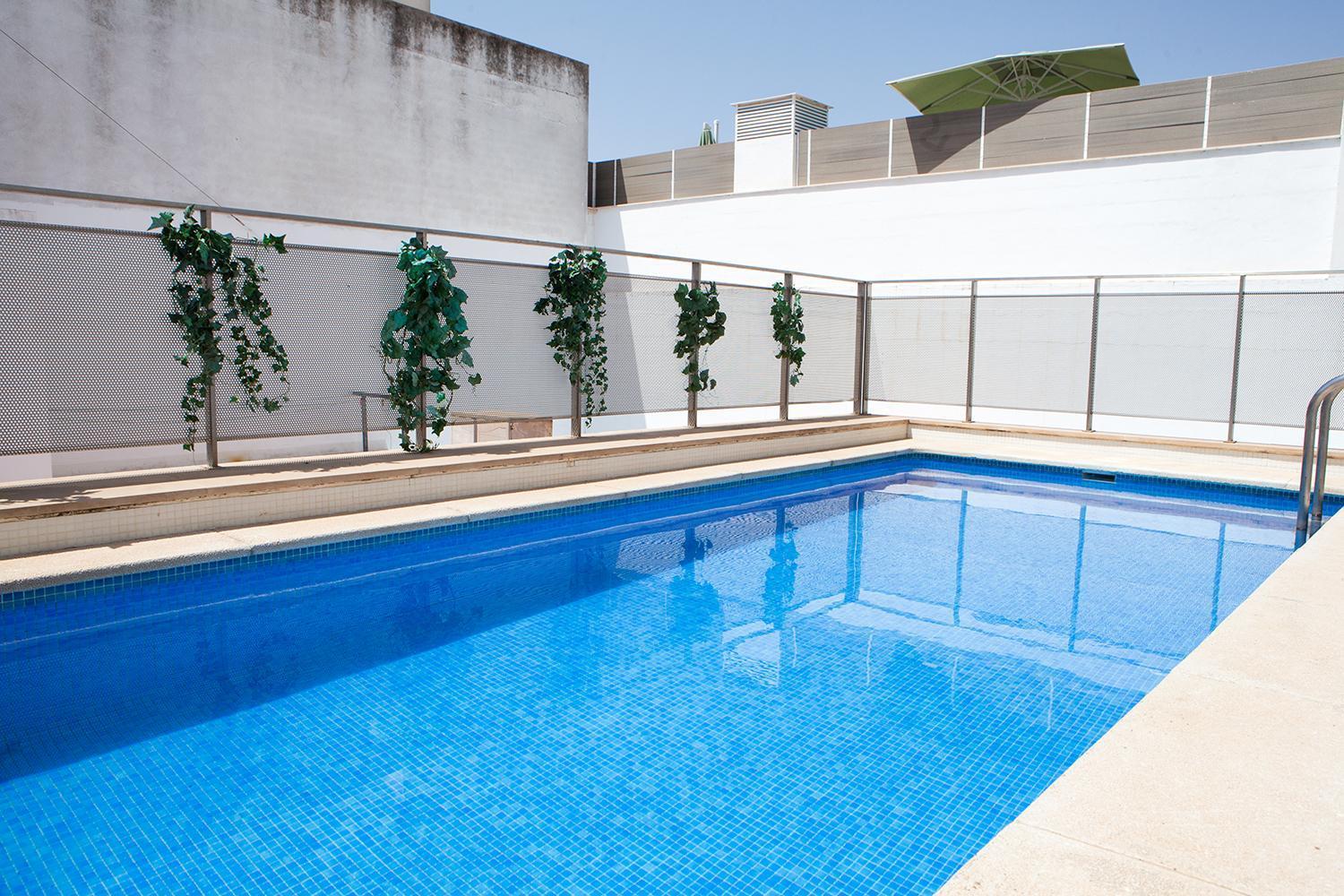 Appartement Charming With Pool And Garage